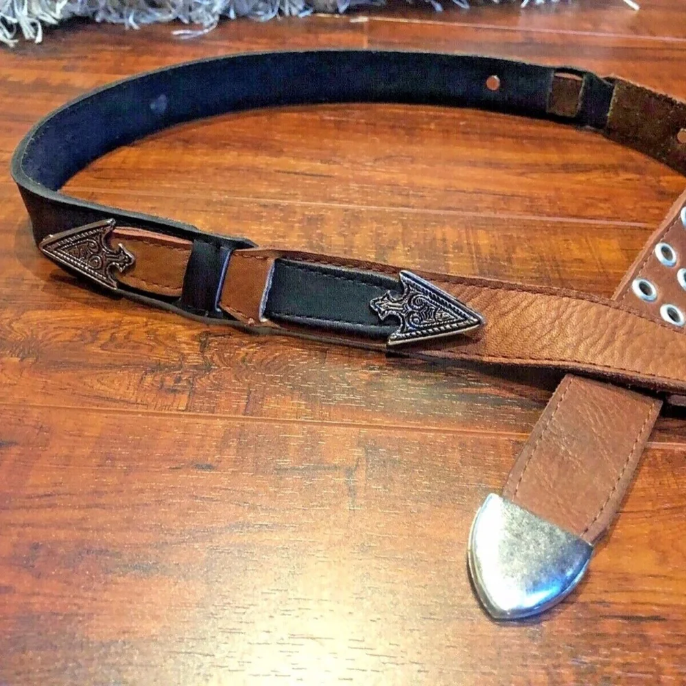 Vintage Black Brown Size M 32 Leather Southwestern Silvertone Hardware B…